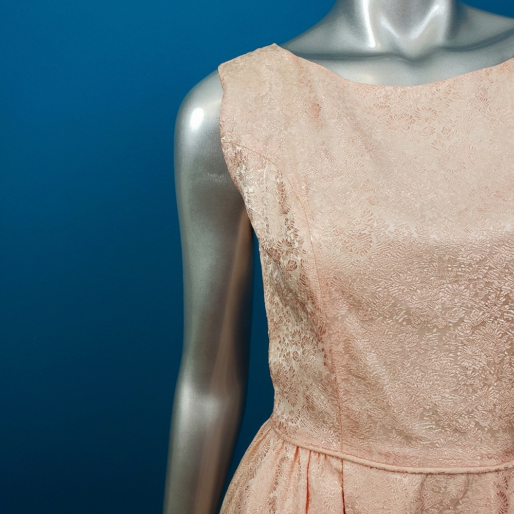 ⚜️ 🎬 1950's Vintage Brocade Blush Pink Gown // (VINTAGE)